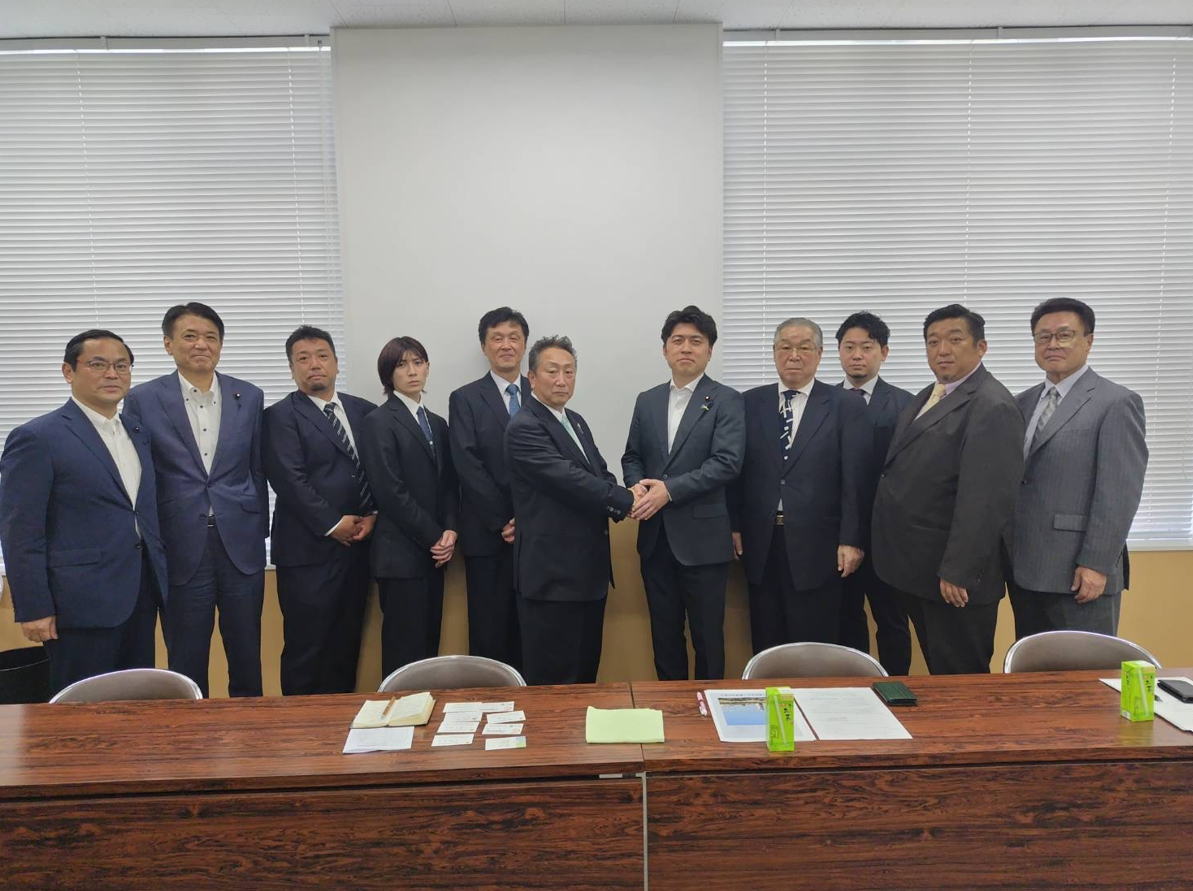 ����m�� ���y��ʑ�b�Ƃ̈ӌ�����